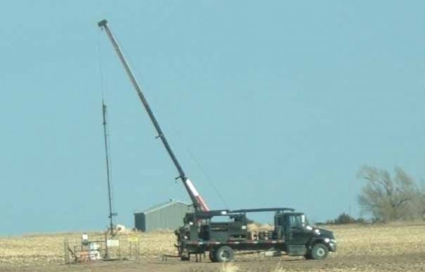 BRONCO WIRELINE UNIT 2 TON INTERNATIONAL REG. CAB 2005